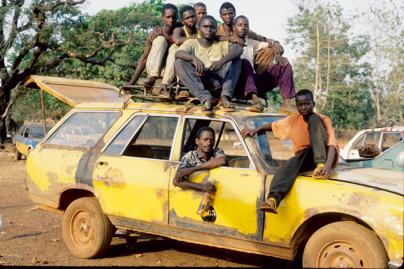 taxi_men.jpg